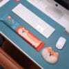 1713797552-Mousepad-ergonomic-spuma-cu-memorie-pentru-sustinere-incheietura-mana-cu-Wrist-Rest-pentru-tastatura-si-mouse-Baza-anti-derapanta-Stil-caine-Shiba-Inu-2 1713797552 Mousepad ergonomic spuma cu memorie pentru sustinere incheietura mana cu Wrist Rest pentru tastatura si mouse Baza anti derapanta Stil caine Shiba Inu 2 1 - Timebox
